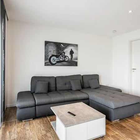 Innblick 90 Qm Lejlighed *