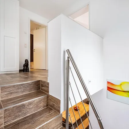 Innblick 90 Qm Lejlighed